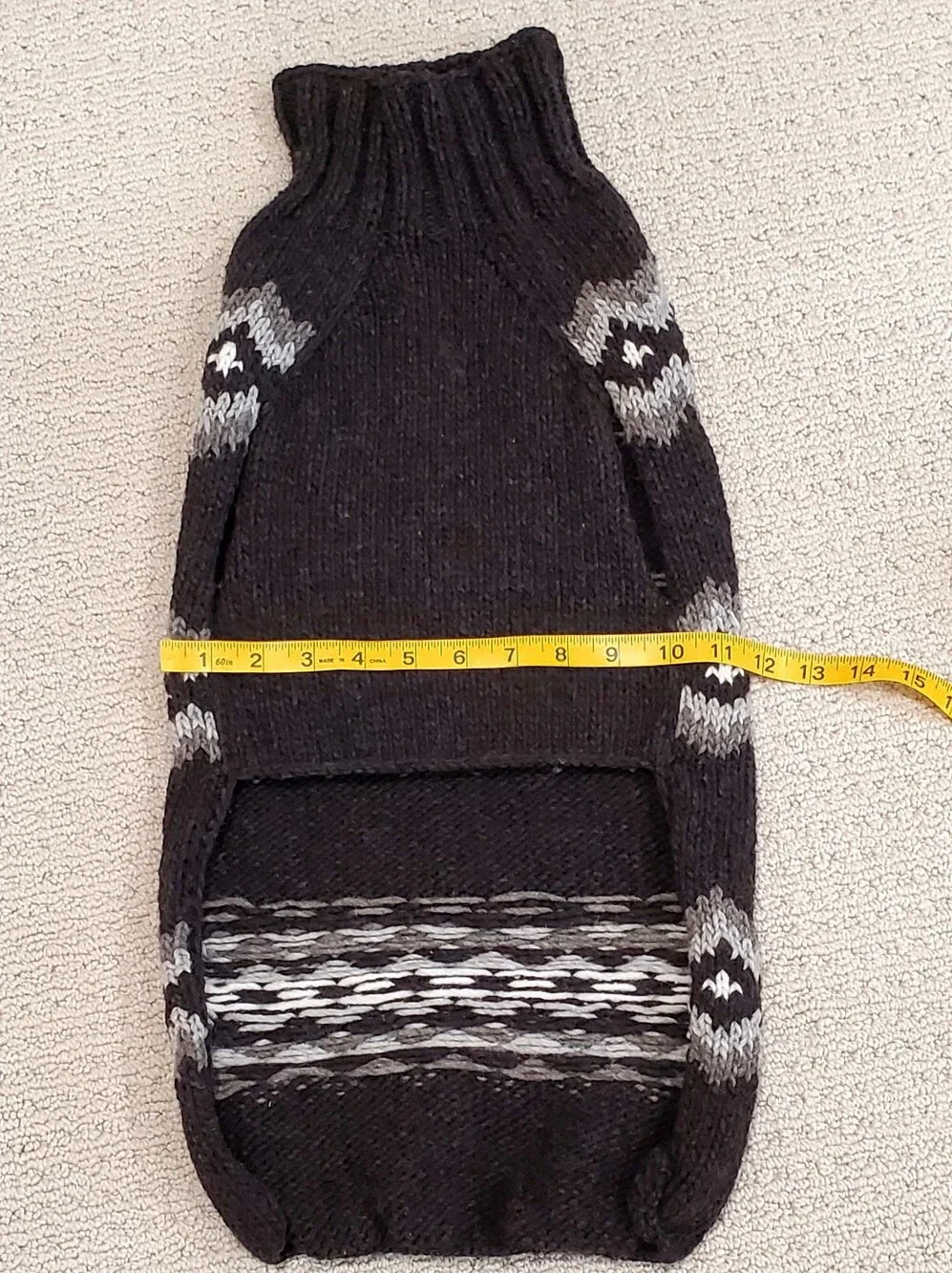 2 Chilly Dog Hand Knitted 10O% Wool Brown Diamonds Sweaters Small/Large LIKE NEW